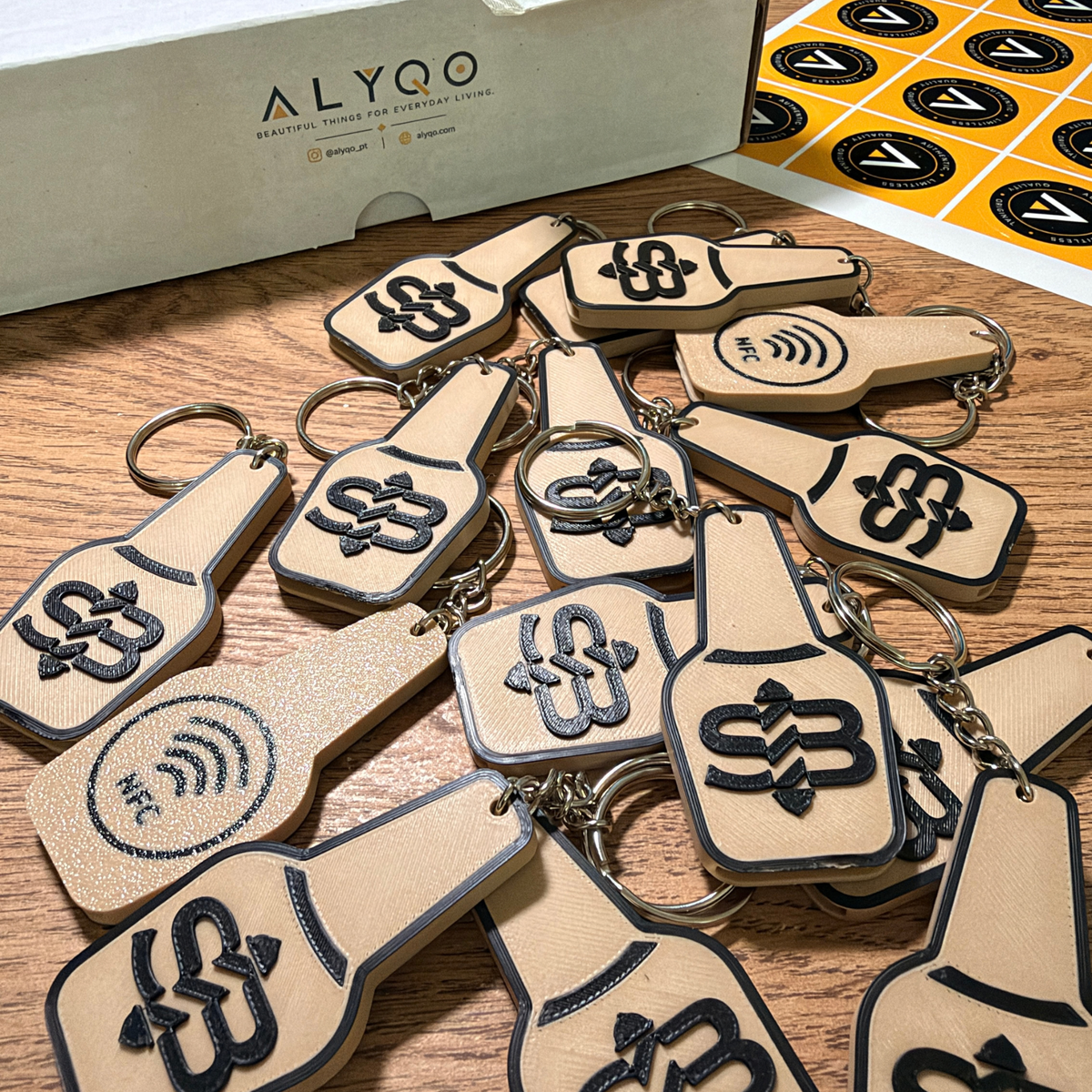 Personalised NFC keyring with logo, photo 4 of 7