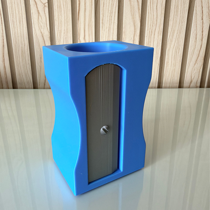 Porta-lápis em forma de afia GRAF, foto 4 de 8