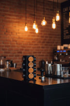 TORRE | Porta-Cápsulas Delta Q para 16 Cápsulas | Suporte Vertical para Café | Organizador de Cápsulas | Coffee Station | ALYQO